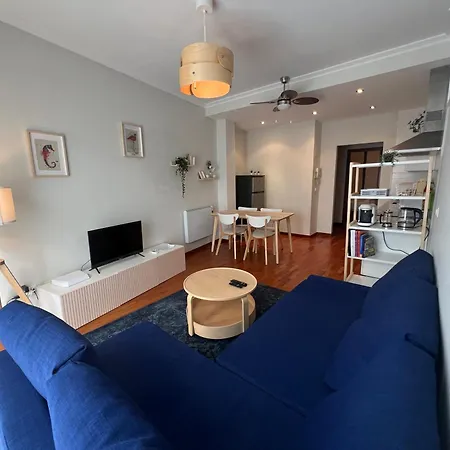 Apartment A Estrenar ,con Vistas Al Mar Y Aparcamiento Gratis En El Casco Viejo-centro-zona Portuaria Vigo