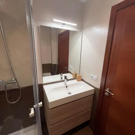 A Estrenar ,con Vistas Al Mar Y Aparcamiento Gratis En El Casco Viejo-centro-zona Portuaria Apartment